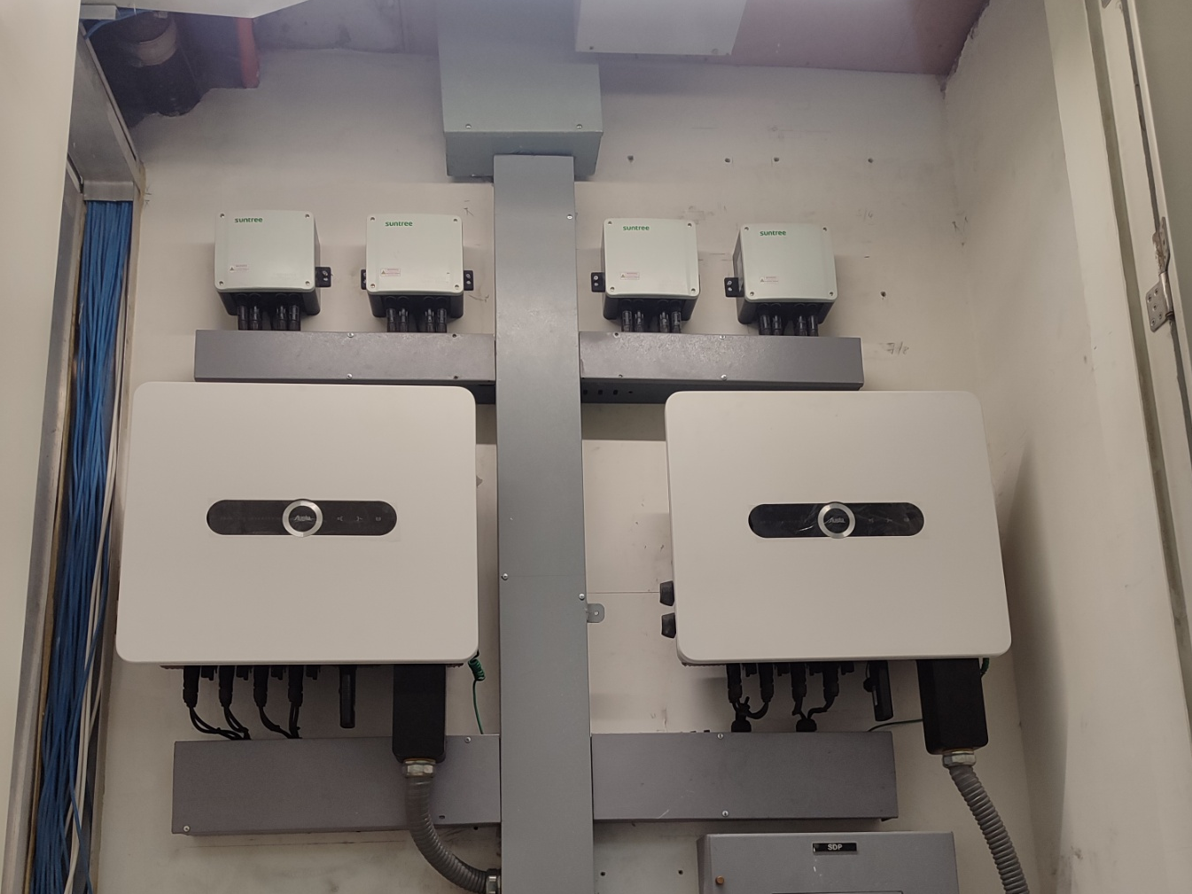 Paired inverter installation on a commercial solar system, Philippines